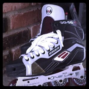 BAUER Mega men’s roller blades.